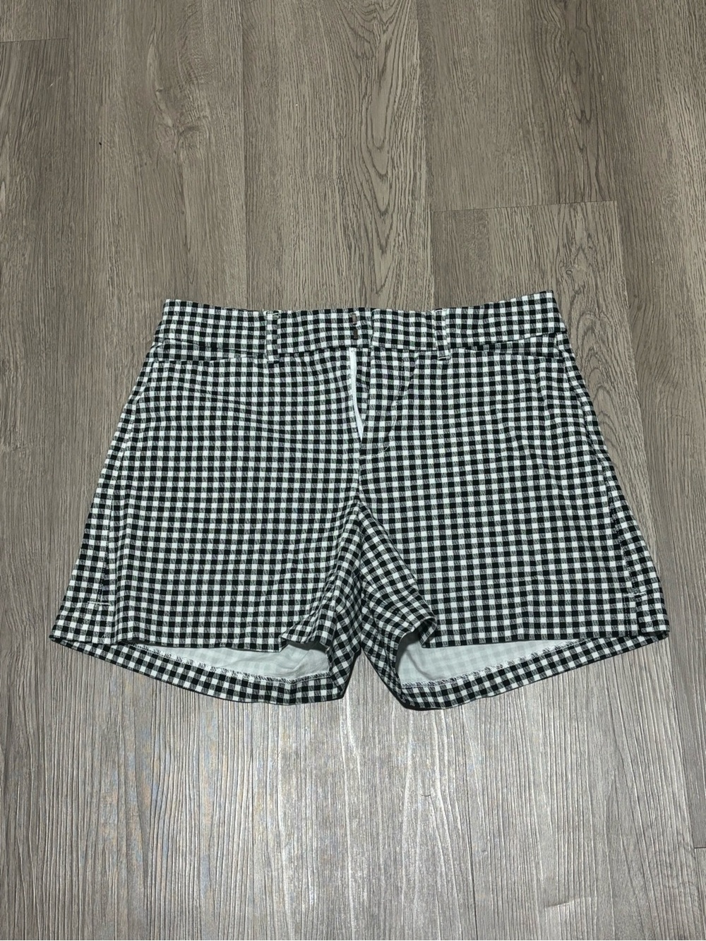 Old Navy Black and White Gingham Women's Flat Front Shorts